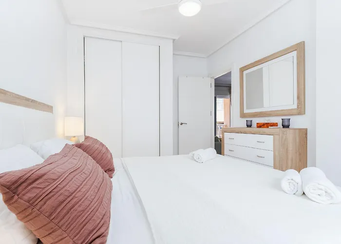 Ina Sunrise Τορεβιέχα